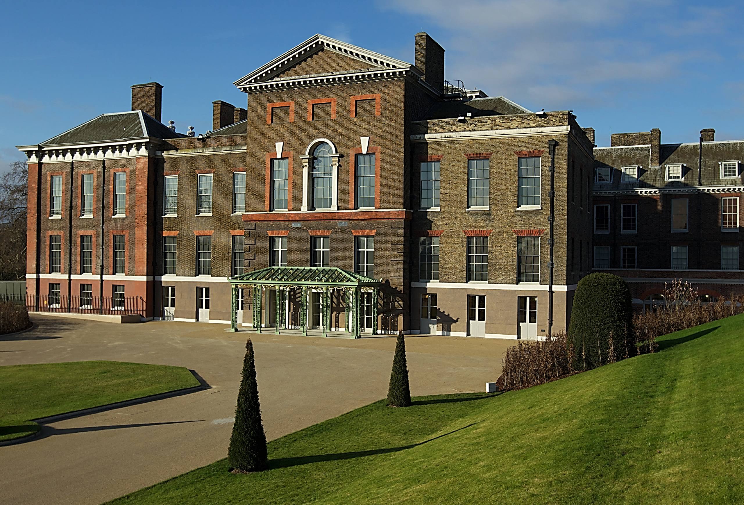 Example 003 - Kensington Palace